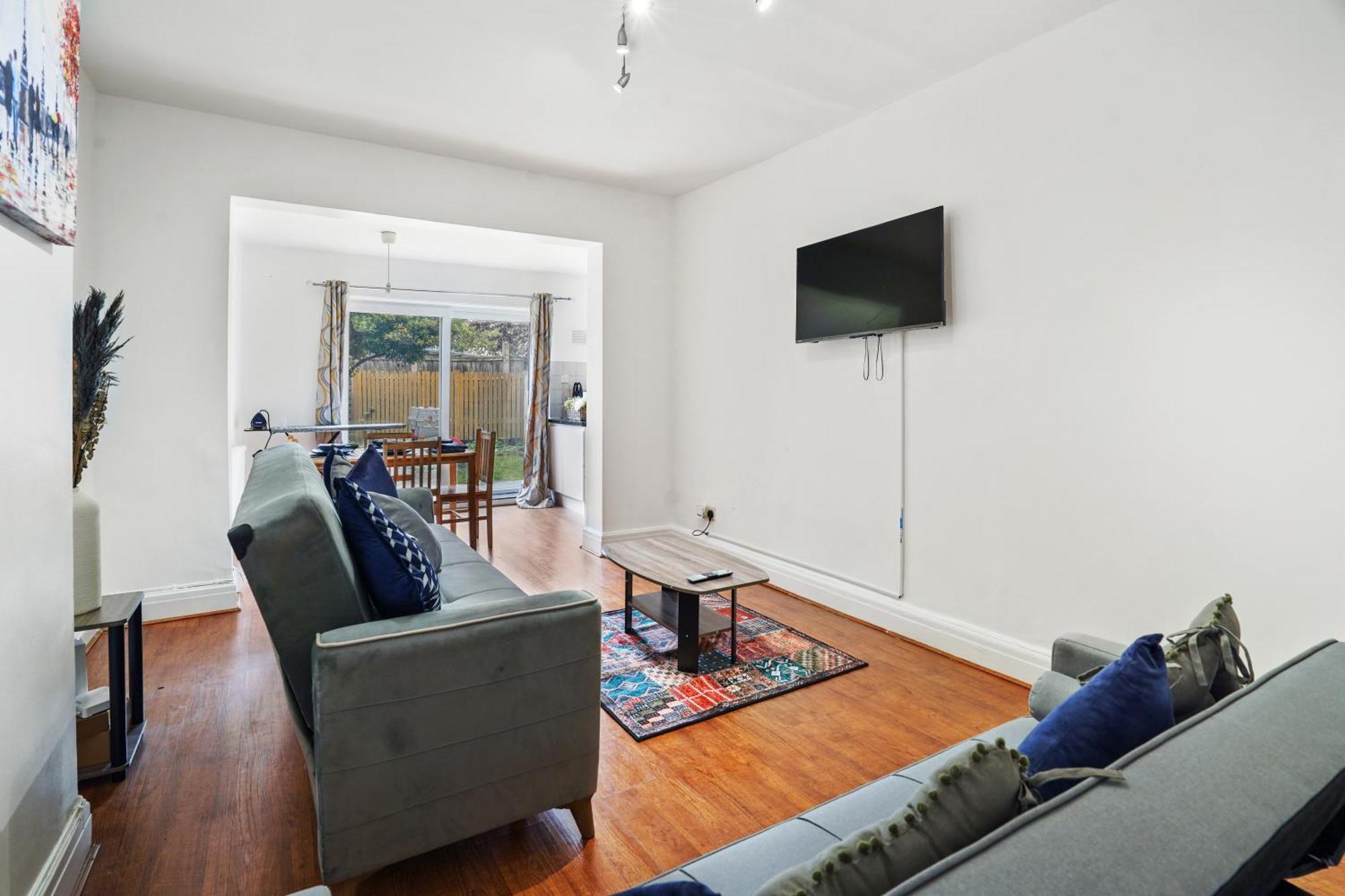 Cosy N22 Apartment Sleeps 6 London Exterior photo